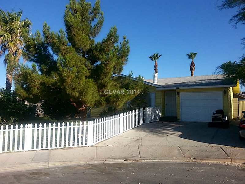 2nd image of 5143 Airdrie Pl