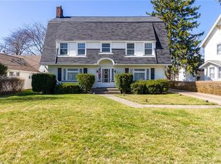 1180 Clague Rd, Westlake, OH 44145