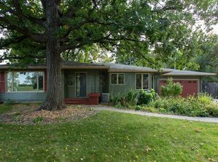 1735 Plumtree Rd N, Fargo, ND 58102