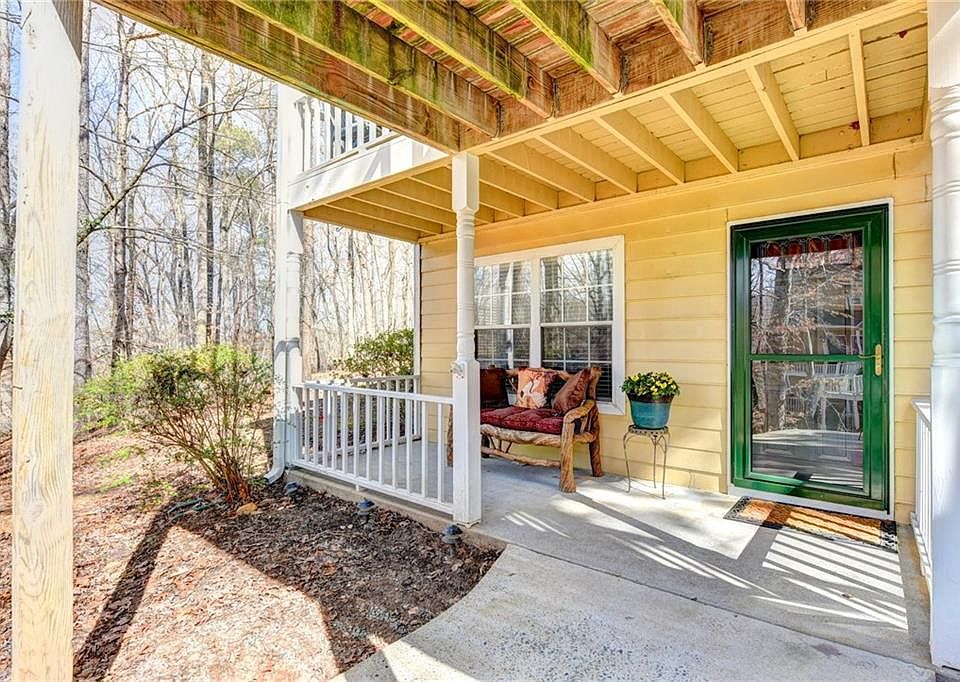 1st image of 3920 Riverlook Pkwy SE #2
