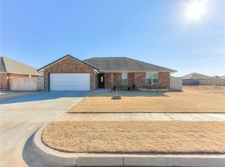 8025 NW 74th St, Oklahoma City, OK 73132