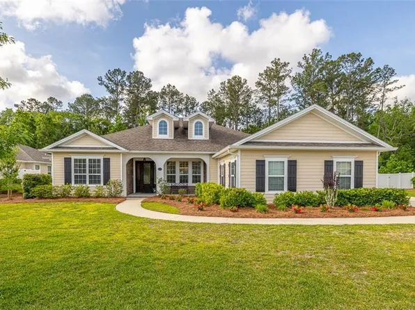 225 Fiddlers Cove Dr, Kingsland, GA 31548