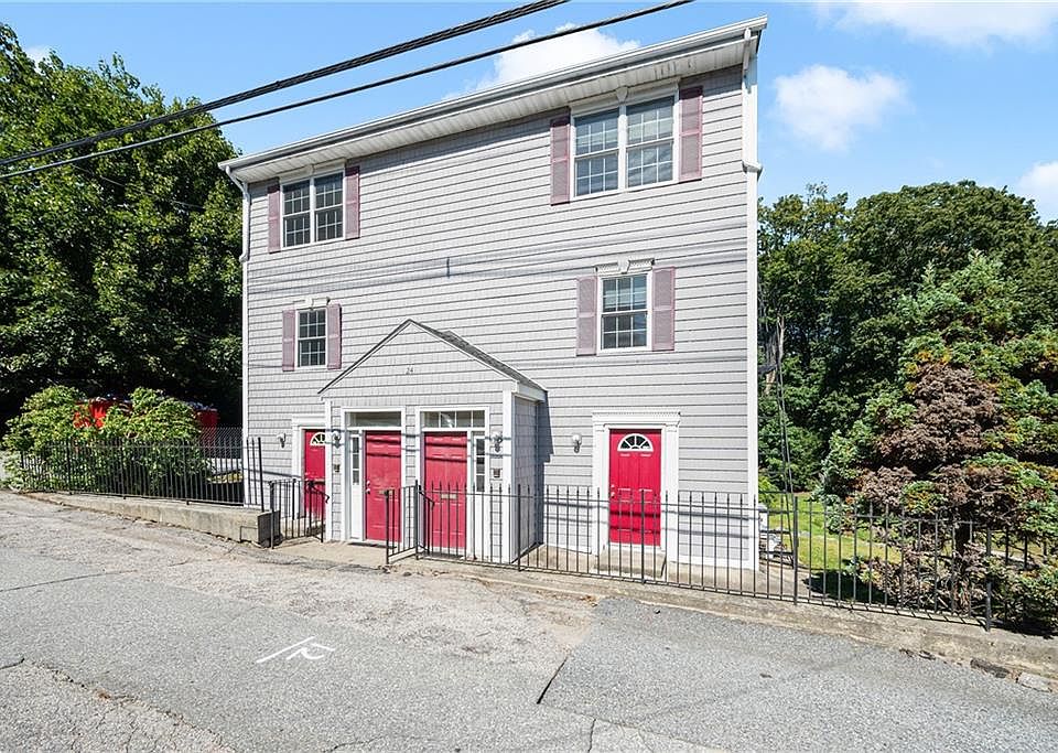 Condos At Pond 24 Stillwater Rd Smithfield RI Zillow