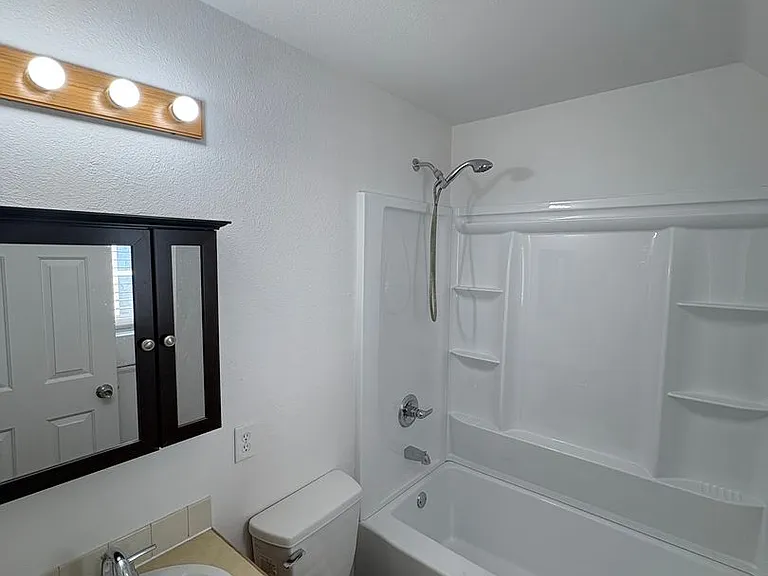 324 21st Ave #A — Photo 25