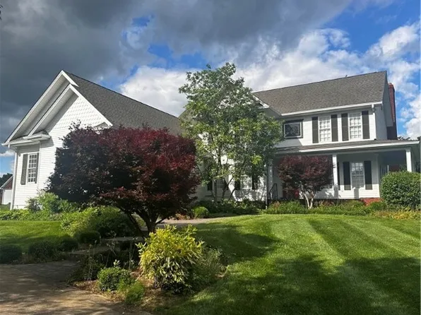 10028 Whispering Wind Drive, Greenville, IN 47124