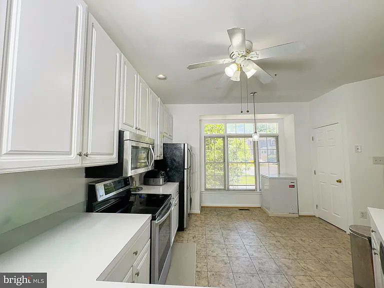7822 Quill Point Dr — Photo 11
