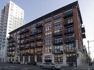 1st image of 1601 S Michigan Ave APT 305