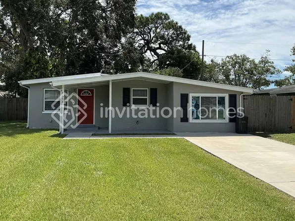 8648 79th Pl, Seminole, FL 33777