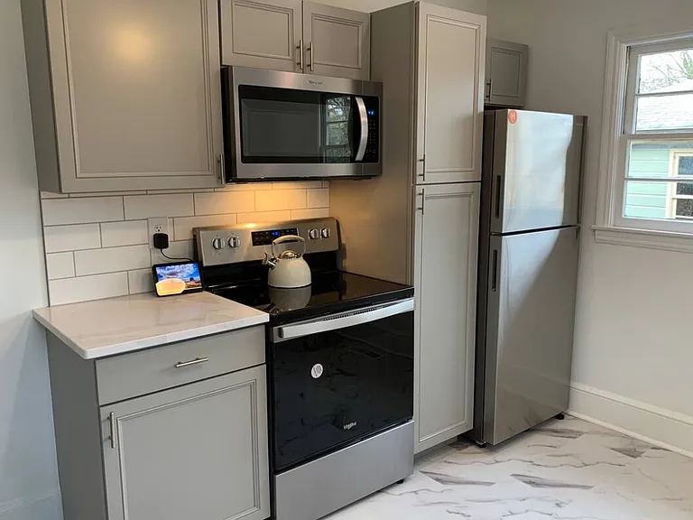 Lots of Cabinet Space for Storage