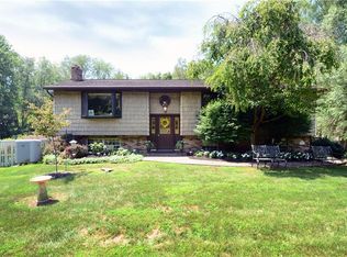 727 Valley St, Mc Donald, PA 15057
