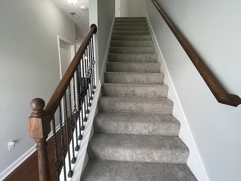 1605 Villa Cir — Photo 10