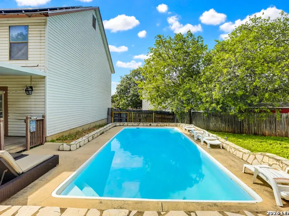4838 Sunlit Well Dr, San Antonio, TX 78247
