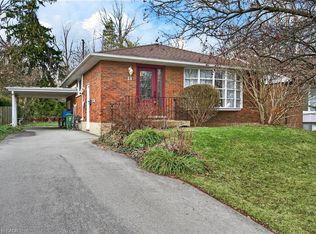 34 Helen St, Hamilton, ON