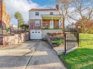 5411 Fieldcrest Dr, Pittsburgh, PA 15236