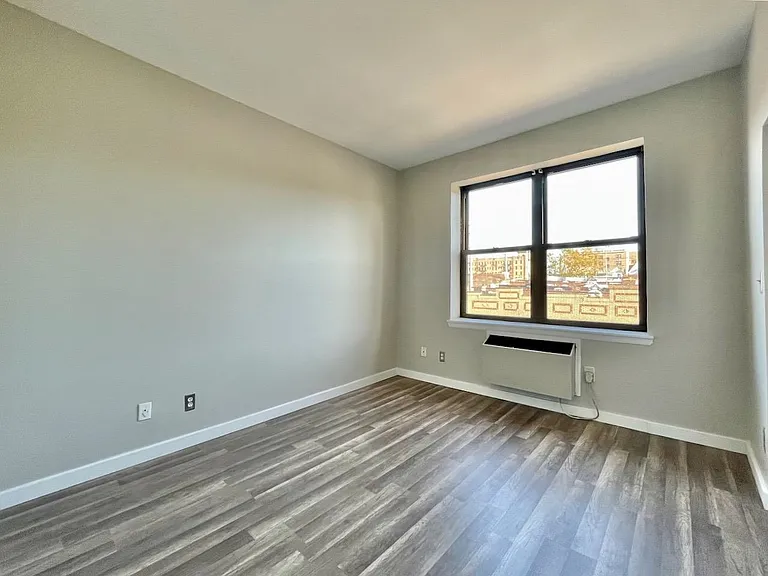 43-49 Van Wagenen Ave #4B — Photo 14