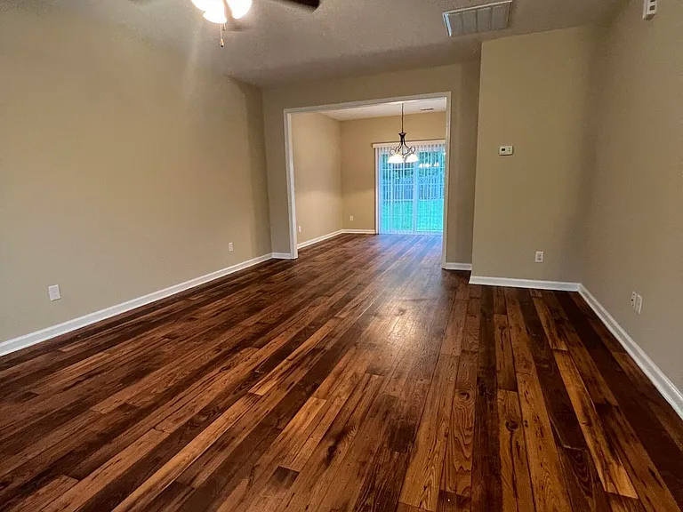 5013 Sunderlund Ct — Photo 4