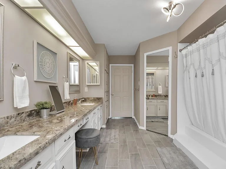 1807 Saddlecreek Dr — Photo 47