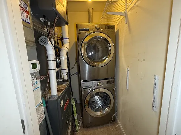2153 W Belmont Ave #2 — Photo 11