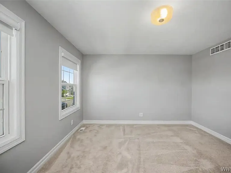 46 Eagleview Dr — Photo 40