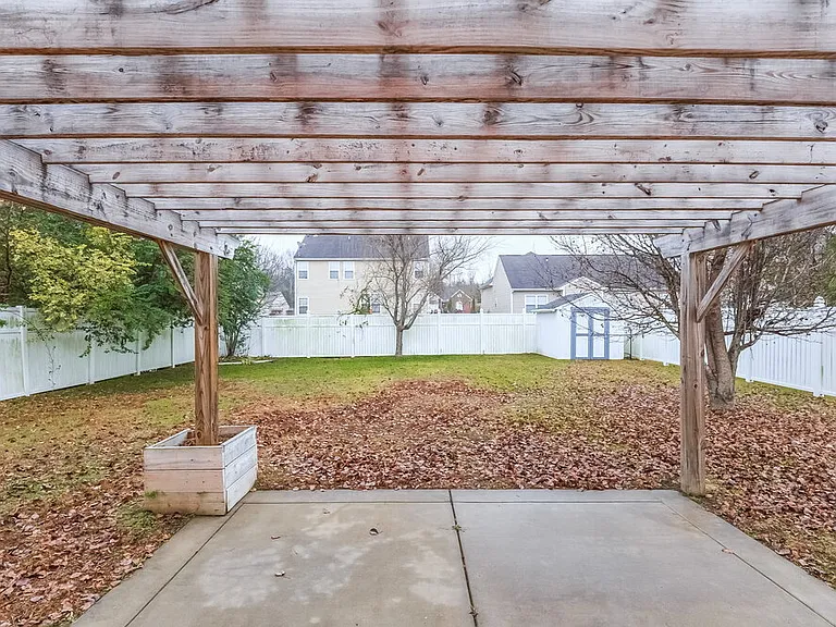 15239 Pangborn Pl — Photo 14