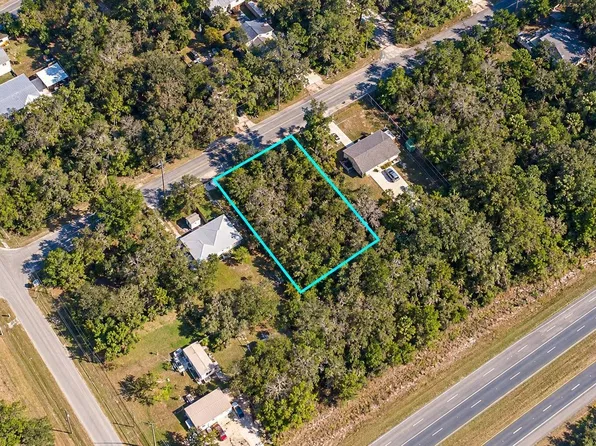 205 Landmark Ave, Satsuma, FL 32189