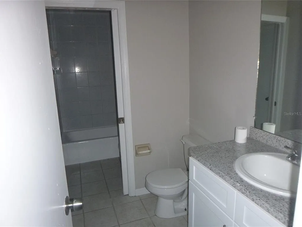 2 bed, 1.5 bath, 1062 sqft, $1,500 — Photo 3