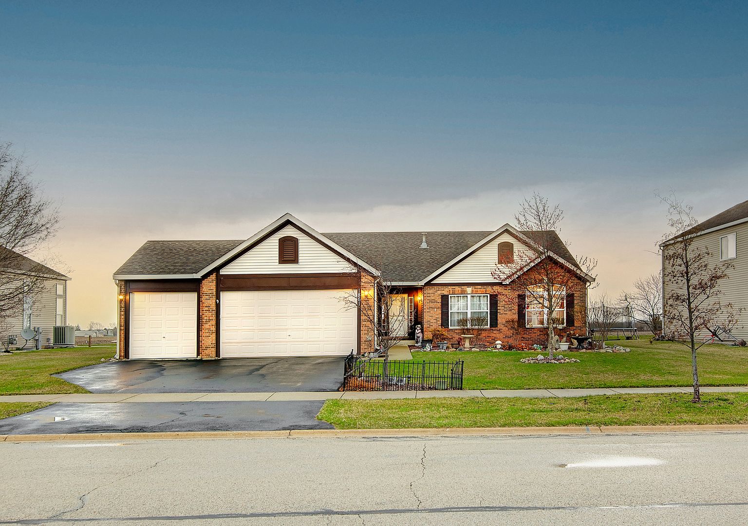 1861 N Monhegan Ave, Beecher, IL 60401 Zillow