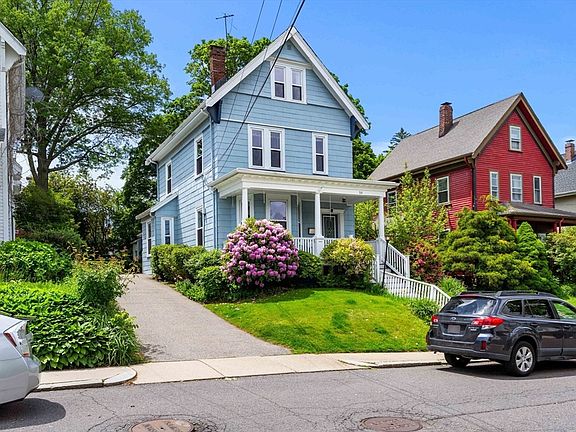2nd image of 54 Bennett St