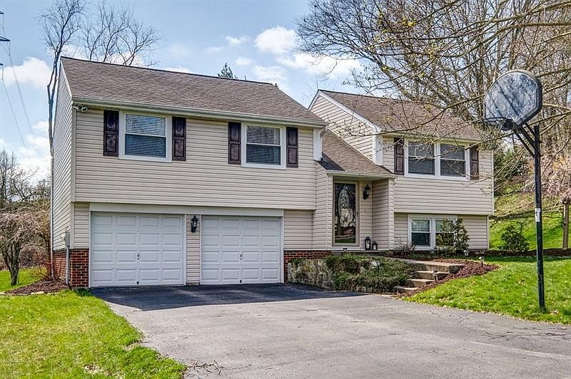 1st image of 376 Carmell Dr