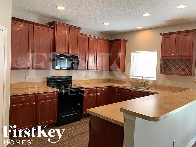 2831 Harvest Moon Dr — Photo 10