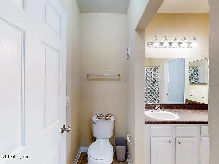 13703 Richmond Park Dr N #1905 — Photo 12