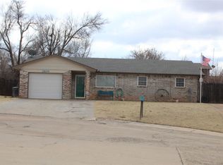 2809 Apache Dr, Woodward, OK 73801