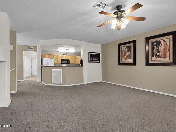 2nd image of 15221 N CLUBGATE Drive N #2125