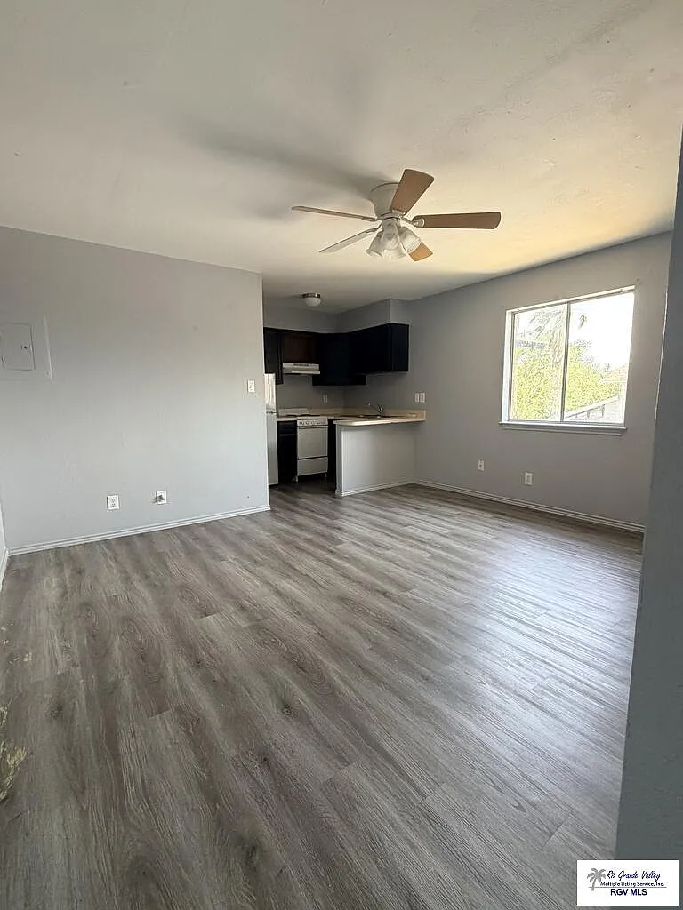 1 bed, 1.0 bath, $525 — Photo 4