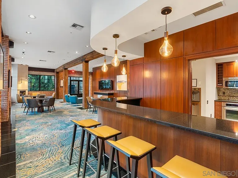 500 W Harbor Dr W #616 — Photo 53