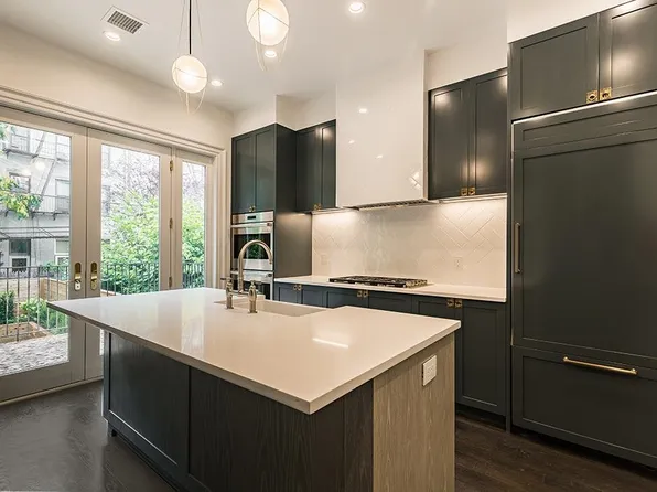 206 8th Street image 10 of 35