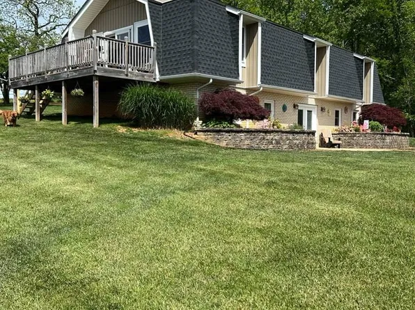 58-183 Hemlock Ridge Rd, Hillsville, VA 24343