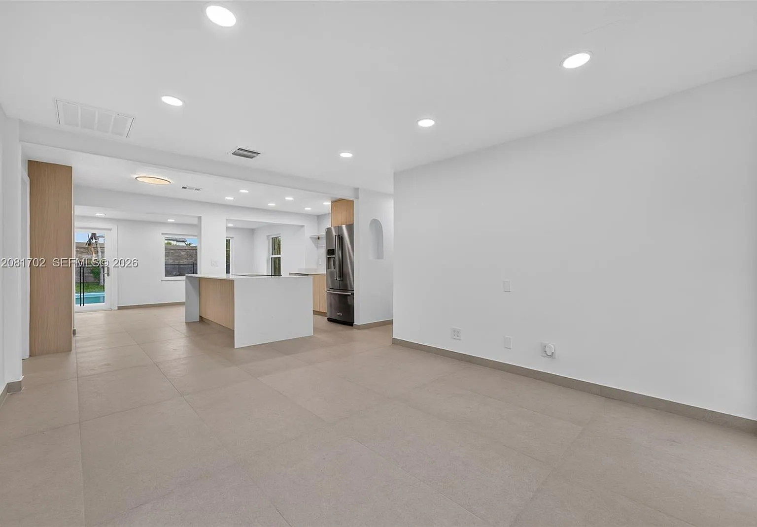 Playland Estates Sec 2 — Photo 4