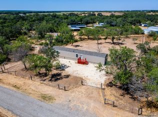 269 Cactus Ln, Pleasanton, TX 78064