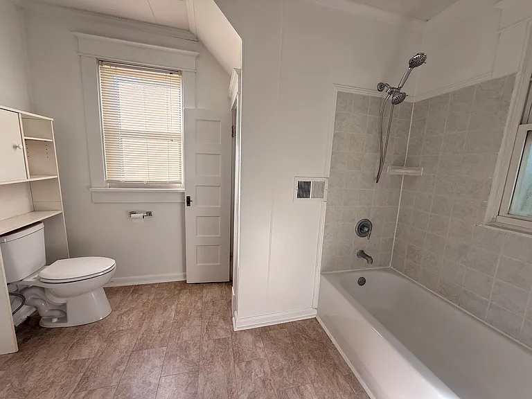 135 Hampton Hall Rd — Photo 14