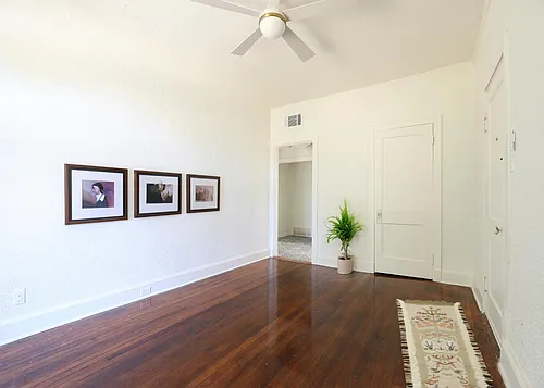 148 Clark Pl Photo 1