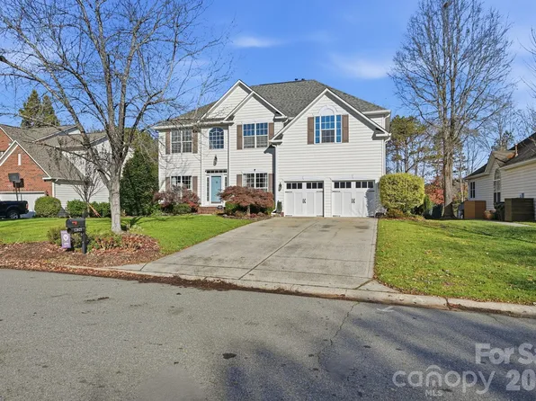 12621 Kane Alexander Dr, Huntersville, NC 28078