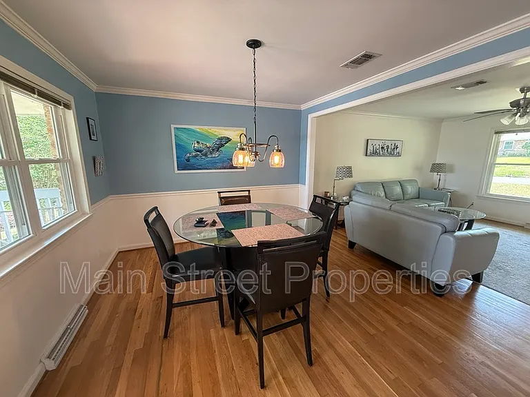 3660 Molaree Dr — Photo 15