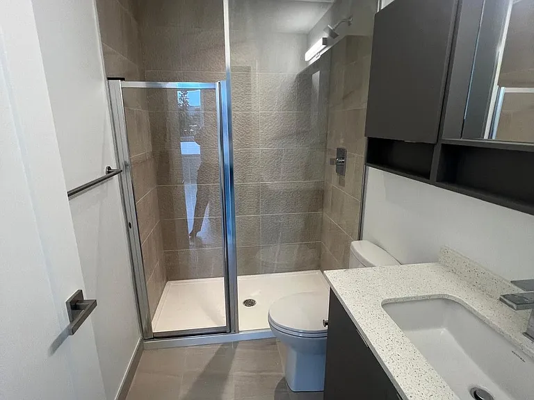 415 Main St W #320 — Photo 8