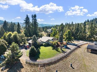 32313 Green Acres Loop, Cottage Grove, OR 97424