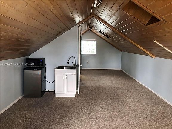 2nd image of 5319 Lake Blvd #B