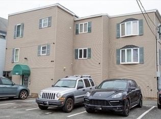 1928 N Main St APT 4, Fall River, MA 02720