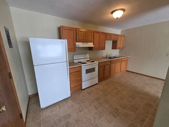 Minnesota Terrace (2521), 2521 Minnesota Ave NW APT 9, Bemidji, MN 56601