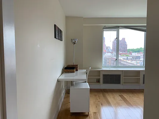 Rented by Oxford Property Group | media 50