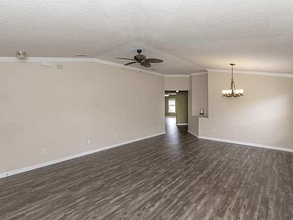 4th image of 5127 Cypress Links Blvd